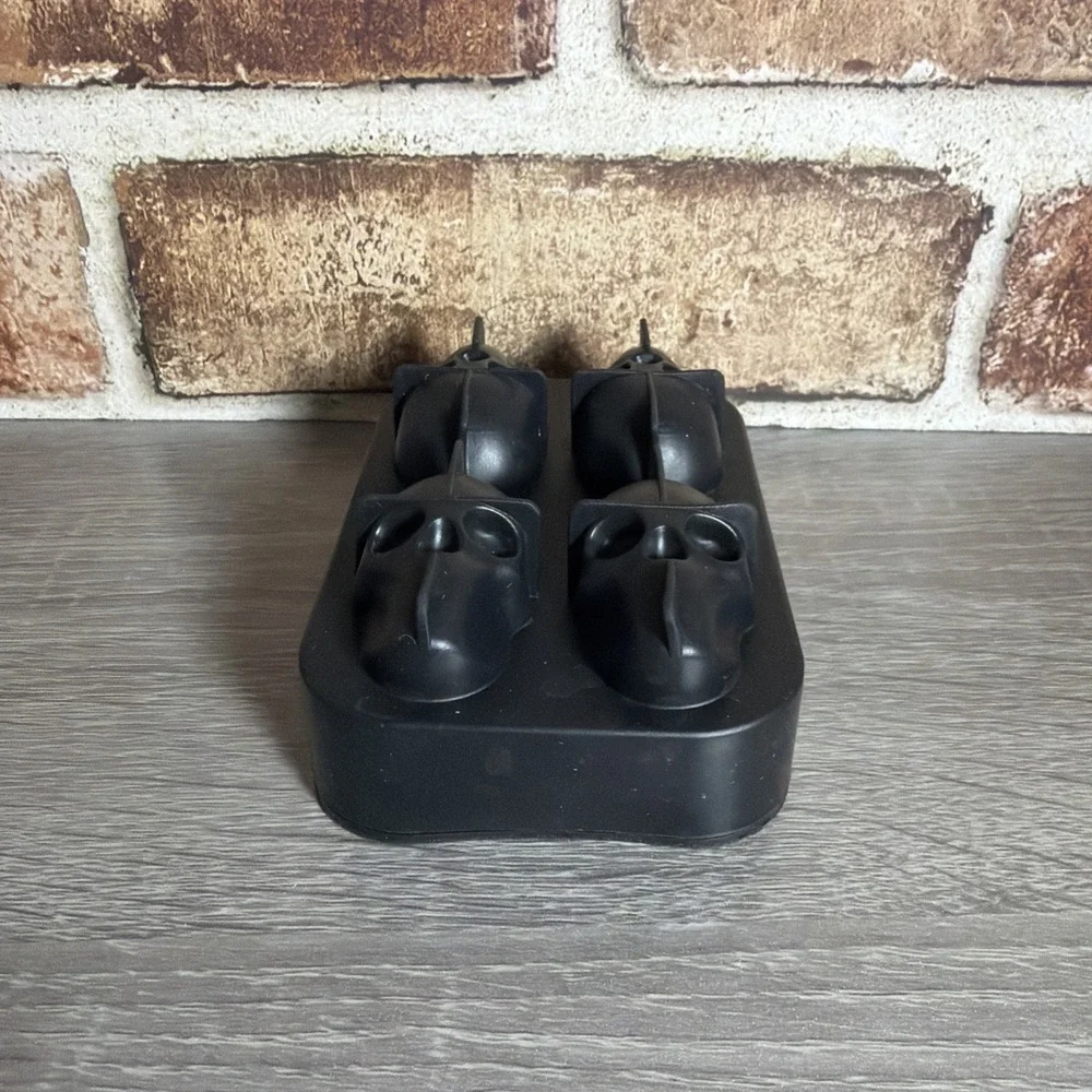 N/A skull ice